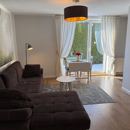 Cozy Garden Free Parking Apartment Vilnius Bagian luar foto