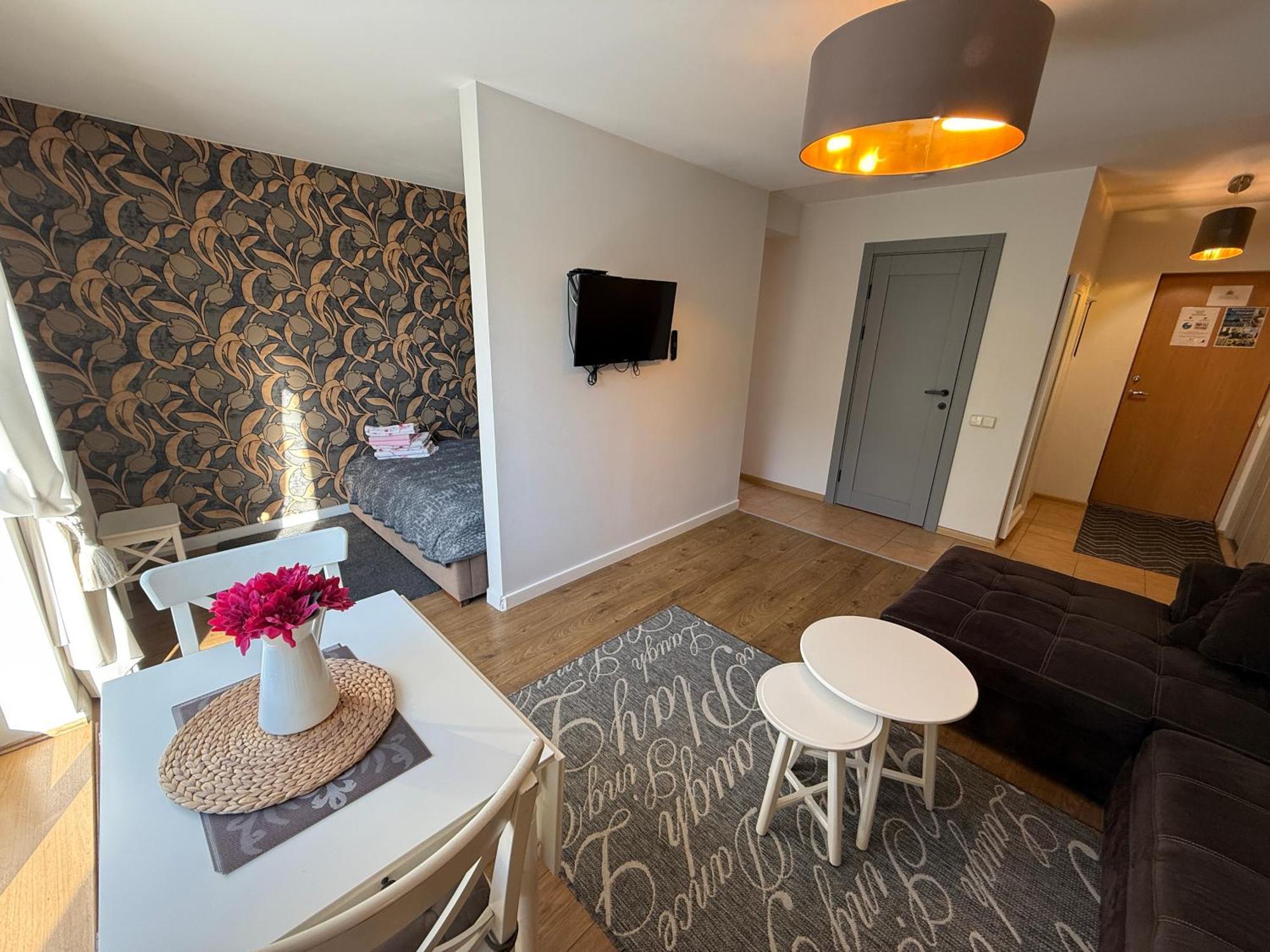 Cozy Garden Free Parking Apartment Vilnius Bagian luar foto