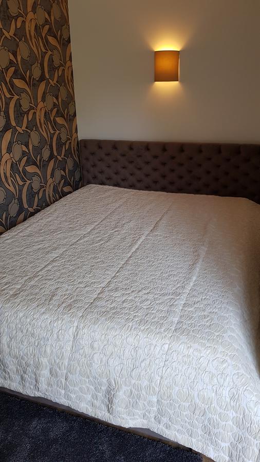 Cozy Garden Free Parking Apartment Vilnius Bagian luar foto